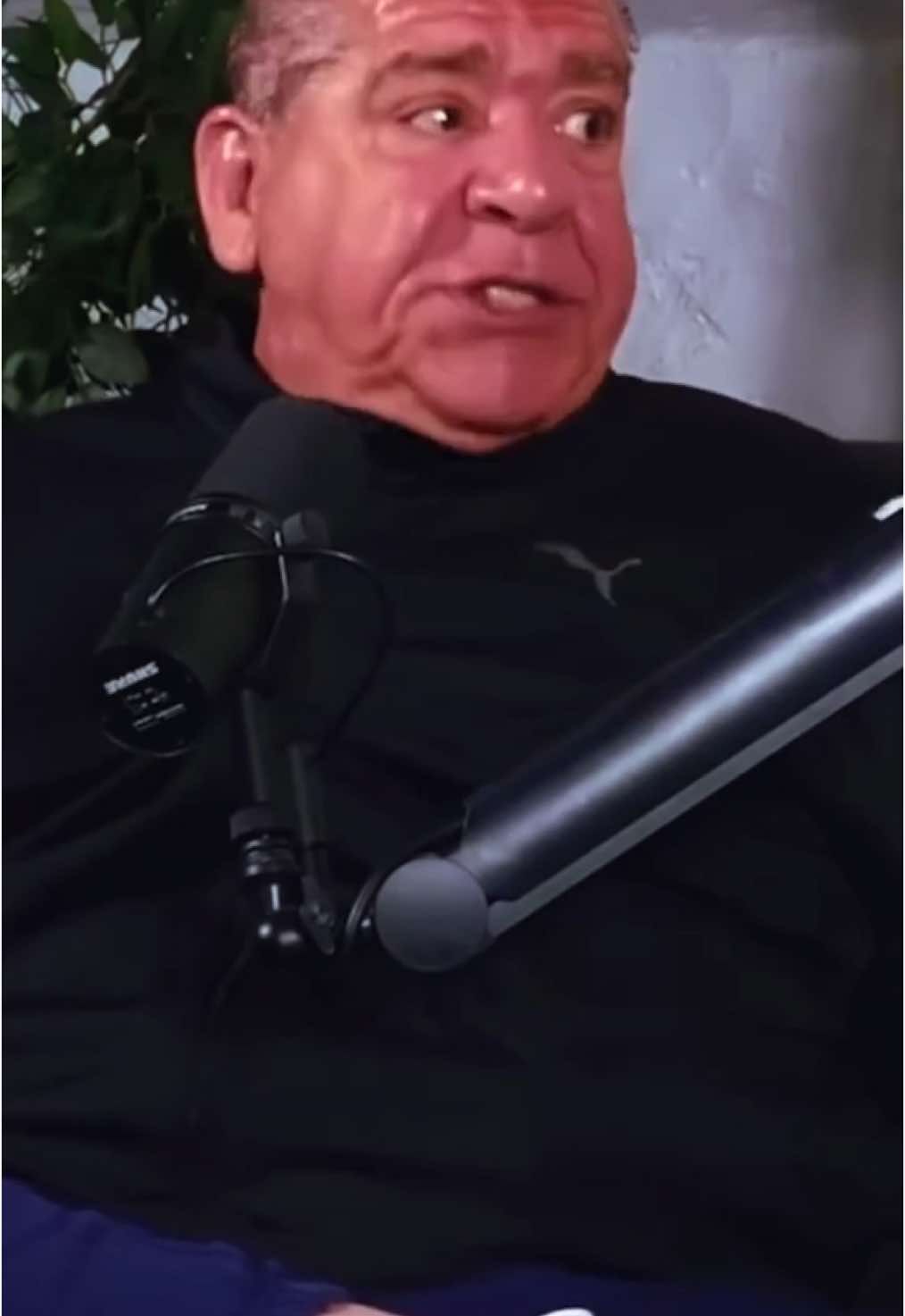 @pete_davi