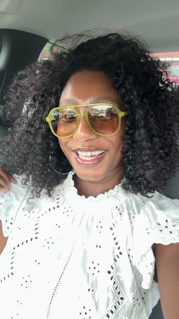 @Desiree | wine & lifestyle