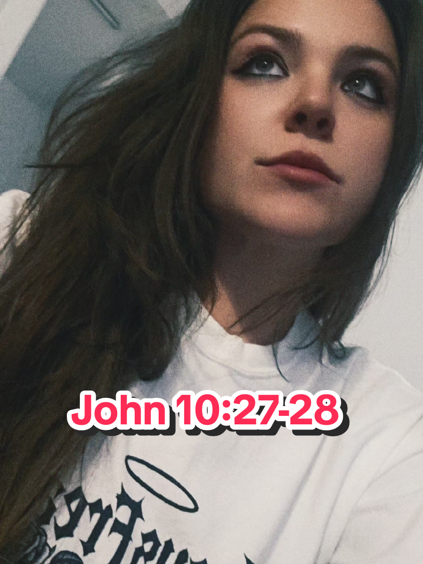 @RosiiKayy🥀🕸