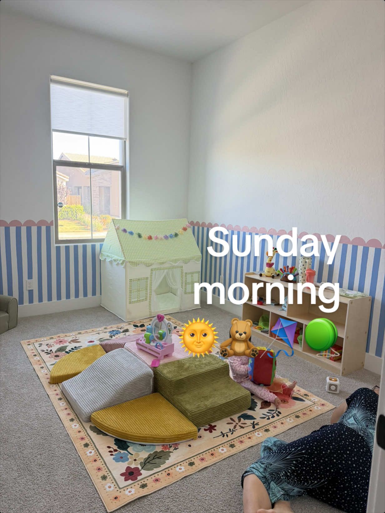 @MICHELLE | working mom