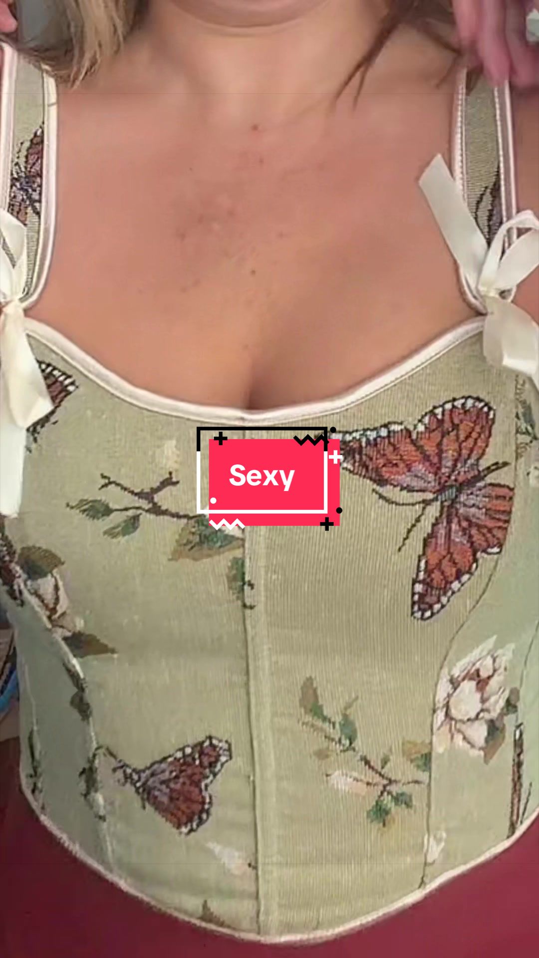 @itscarlyreeves