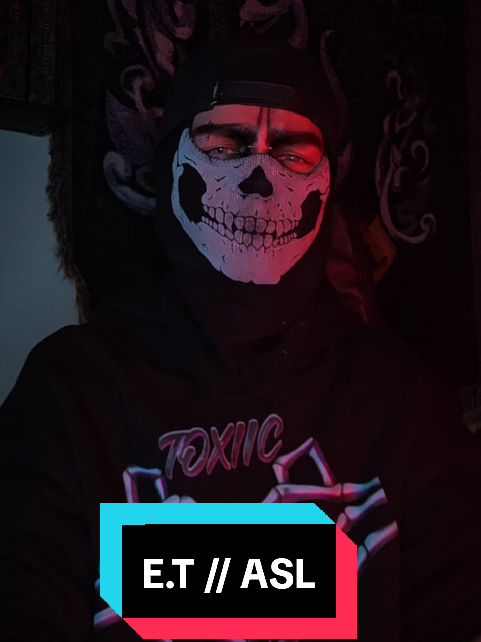 @Toxiic