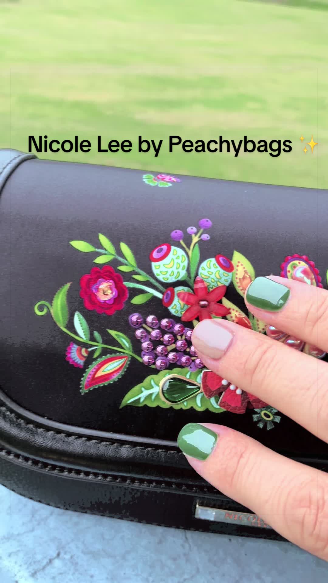 @Peachybags
