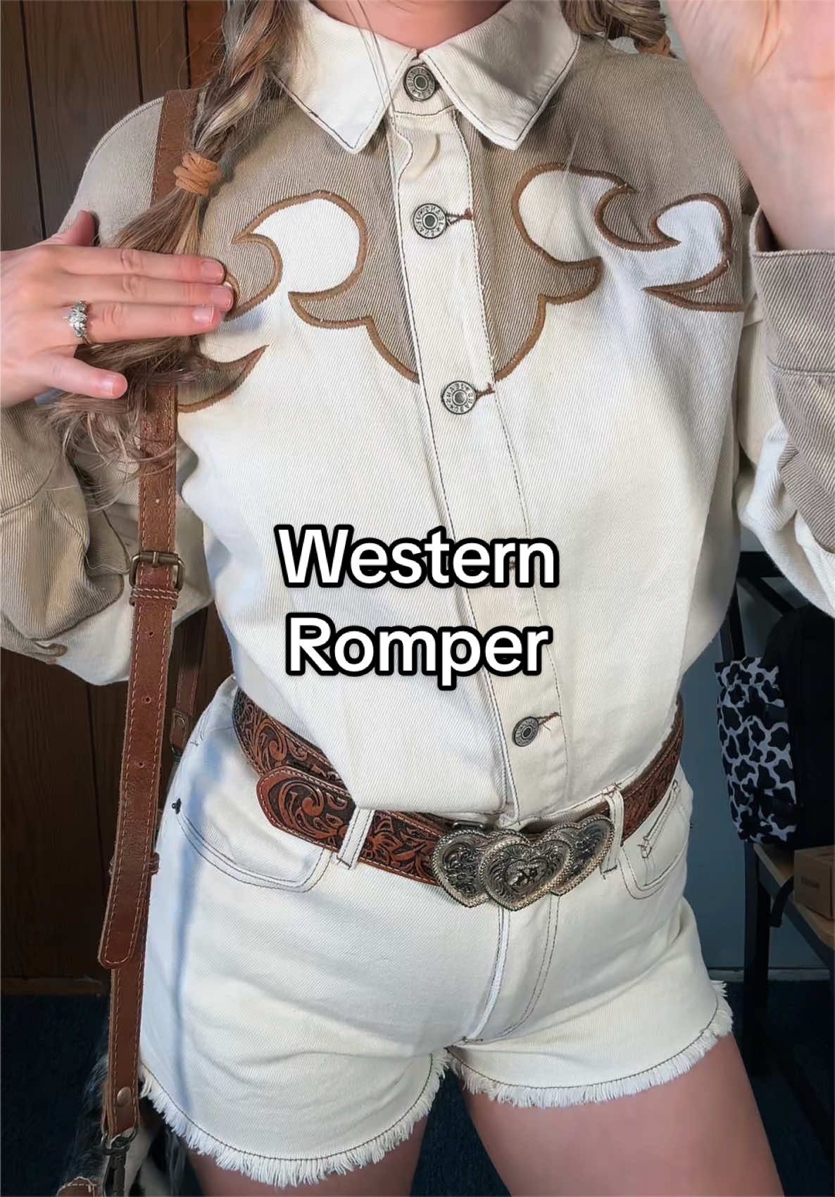 @✨Kaylee’s Western Finds✨