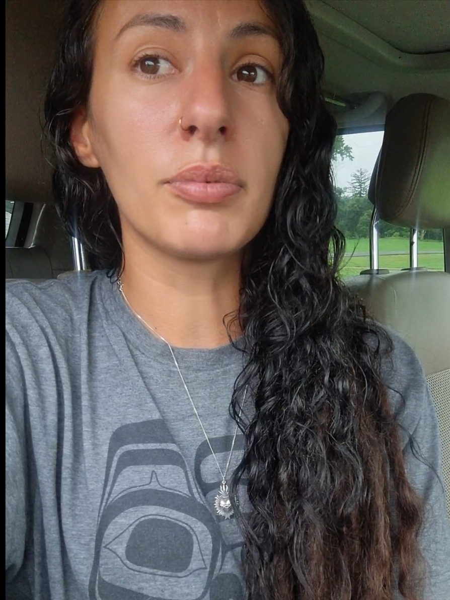 @AryLinnMoon