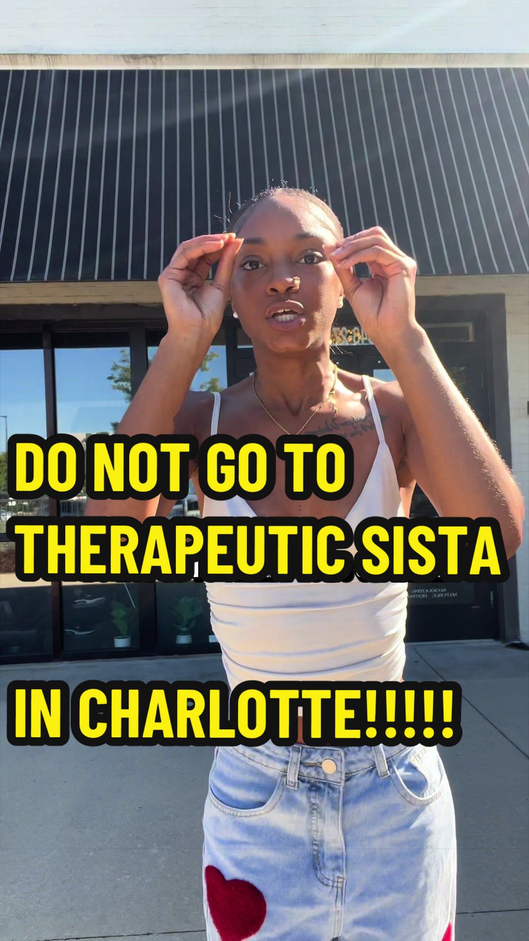 @Asha G / CLT content creator