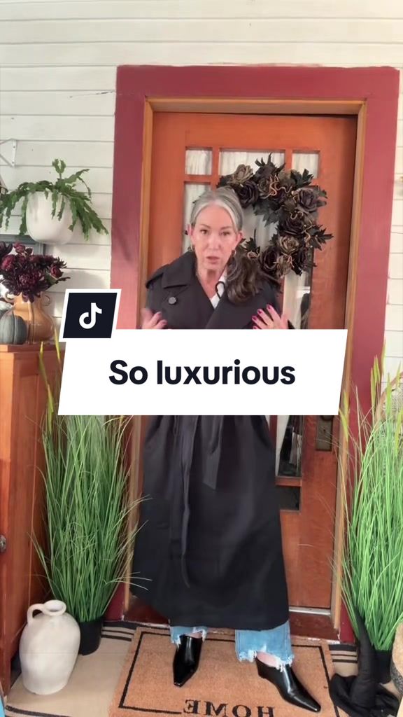 @LeeLee’s Style Inspo👛
