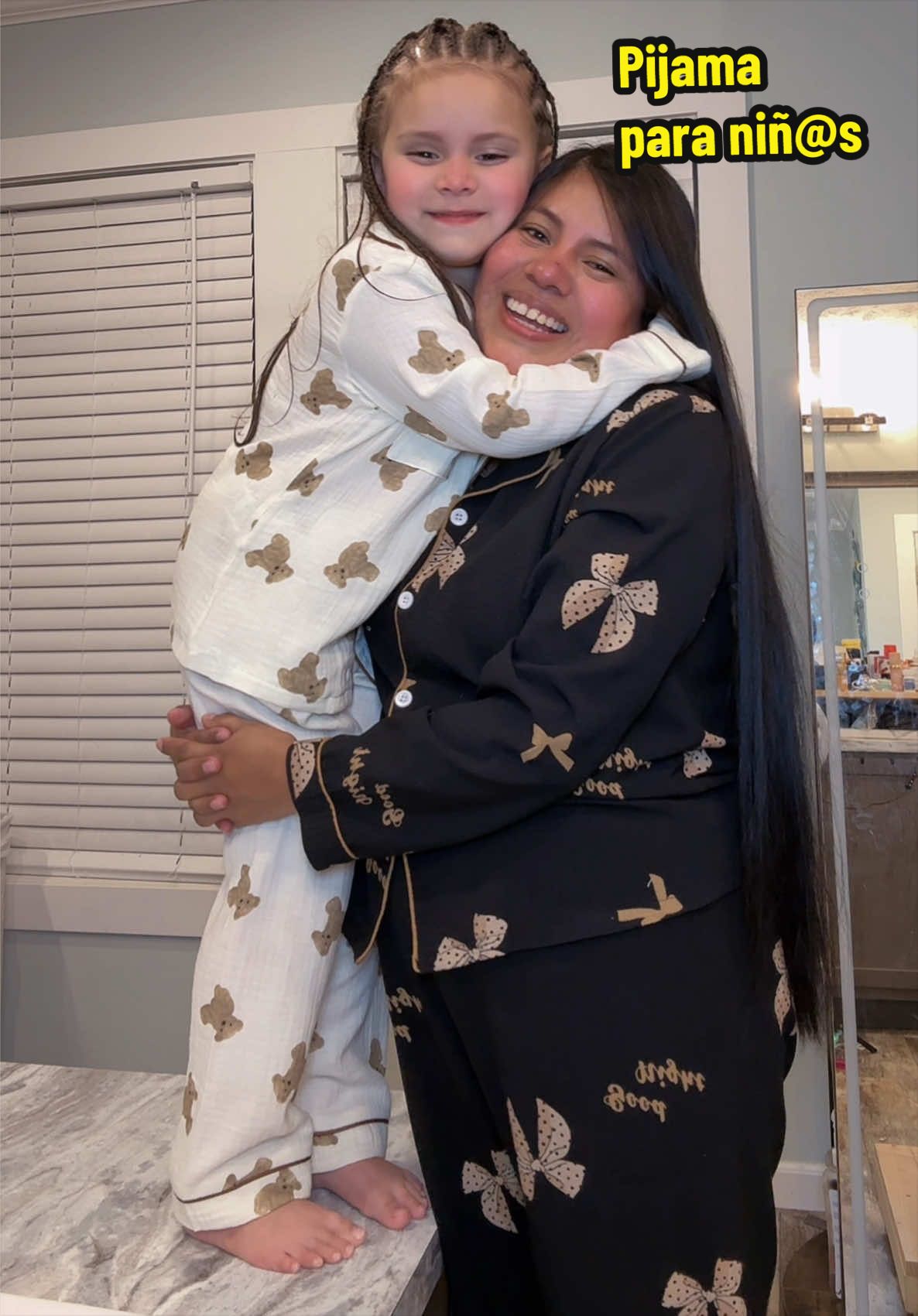 @Sarita&ChrisHudson