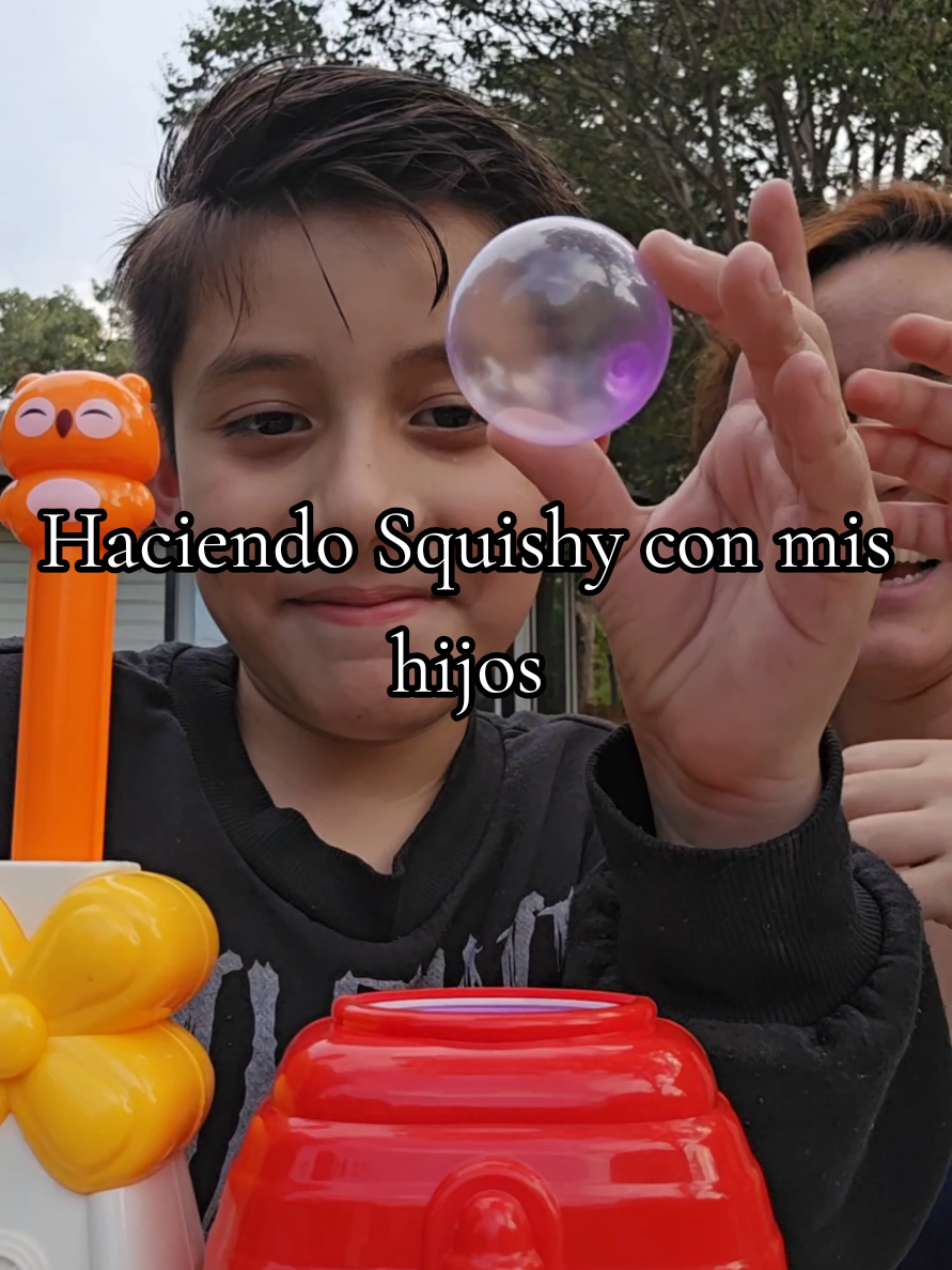 @YeinysVibes