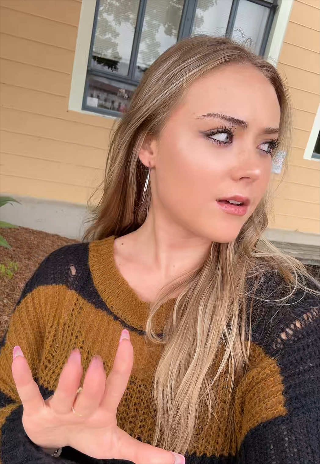 @Mila Nabours
