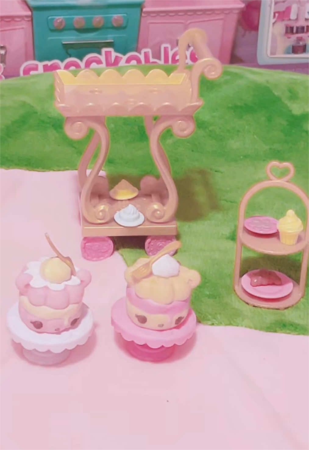 @CupcakeKitten 🧁🐾
