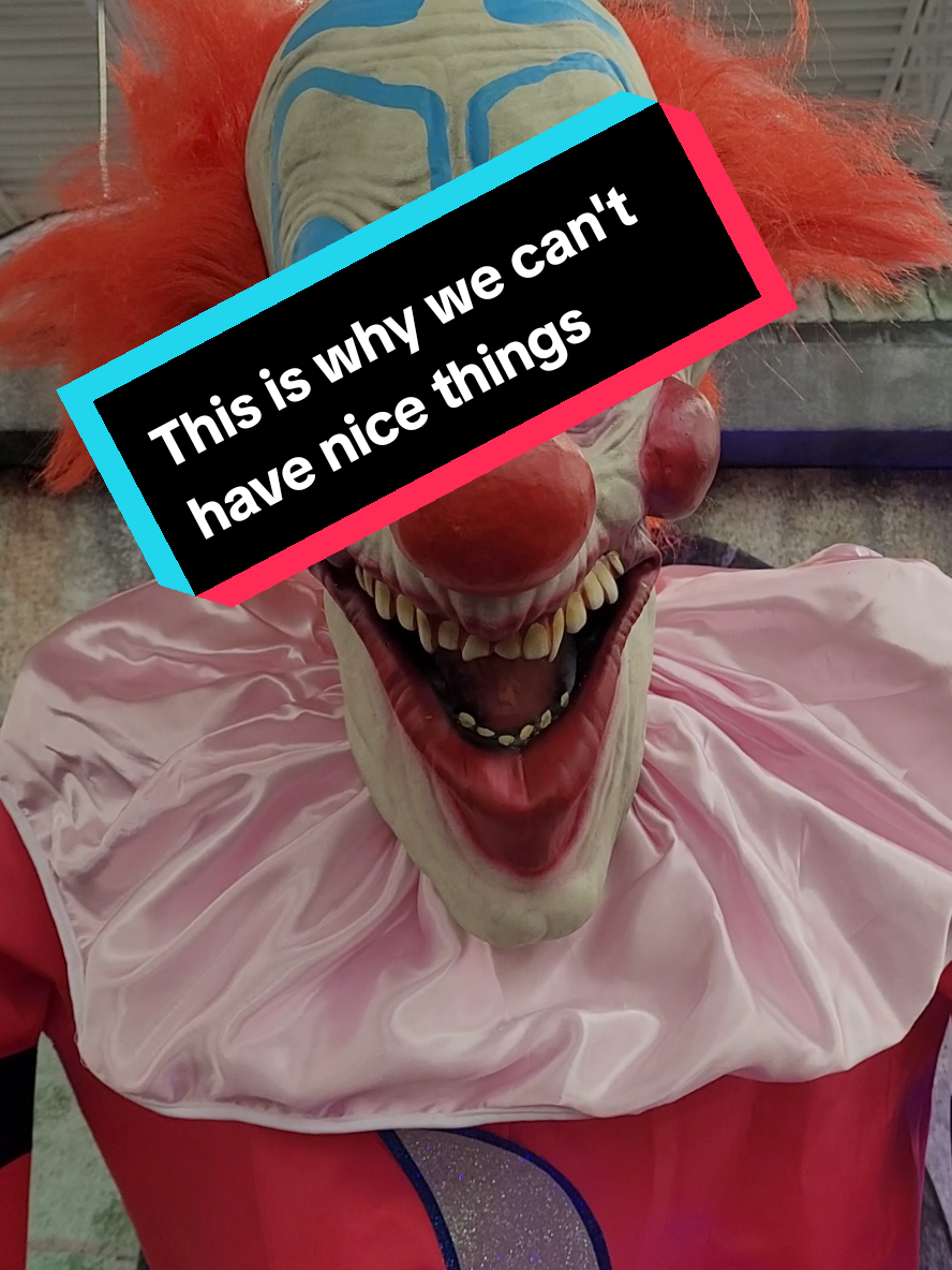 @ParanormalPuppetPauly