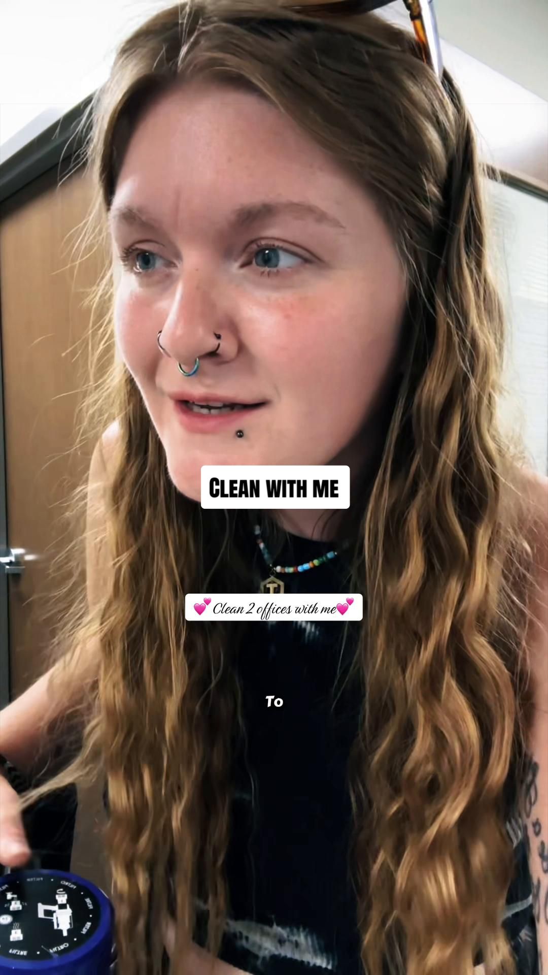 @Taylor Rayne |🚌|Digital Nomad