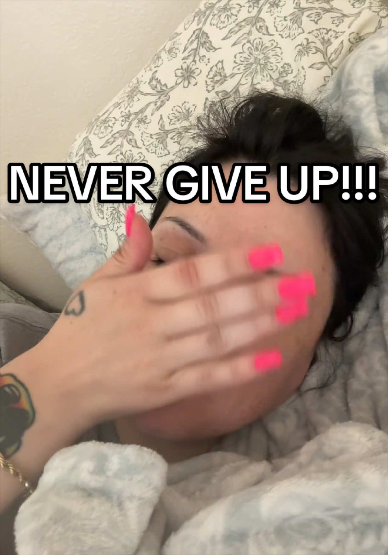 @liketotallynikki