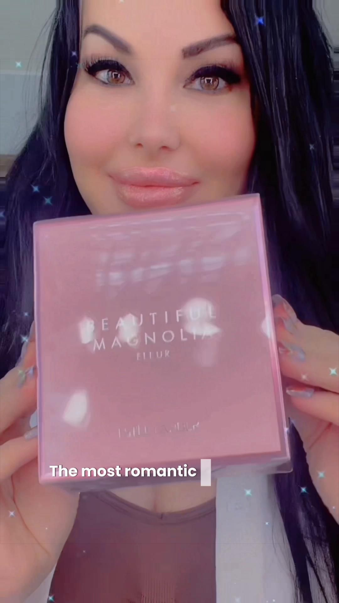 @AuthorHolliAnnDeClemente