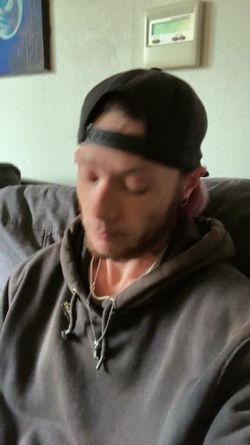 @DumbDeadBoi