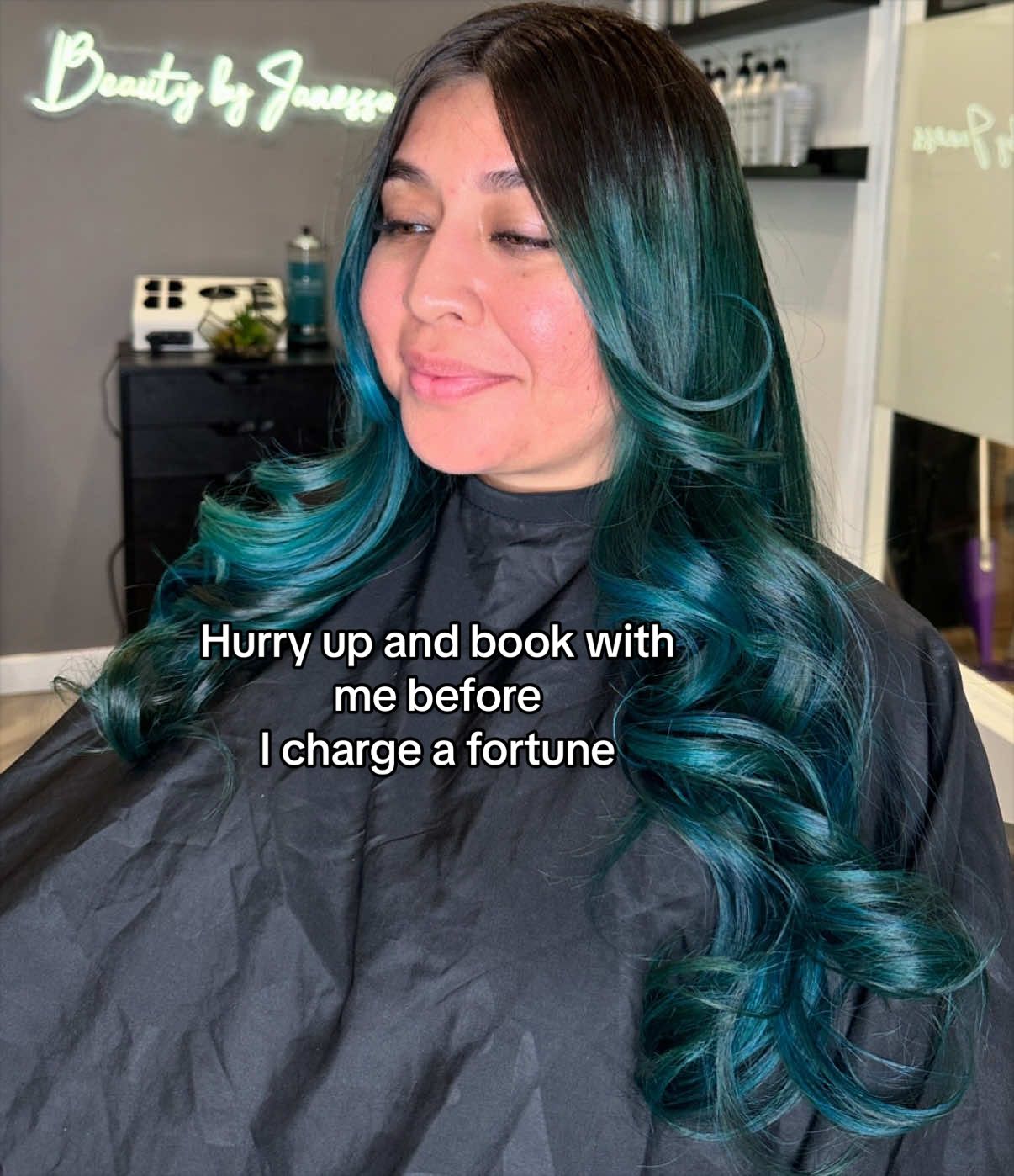 @Janessa | VEGAS HAIRSTYLIST