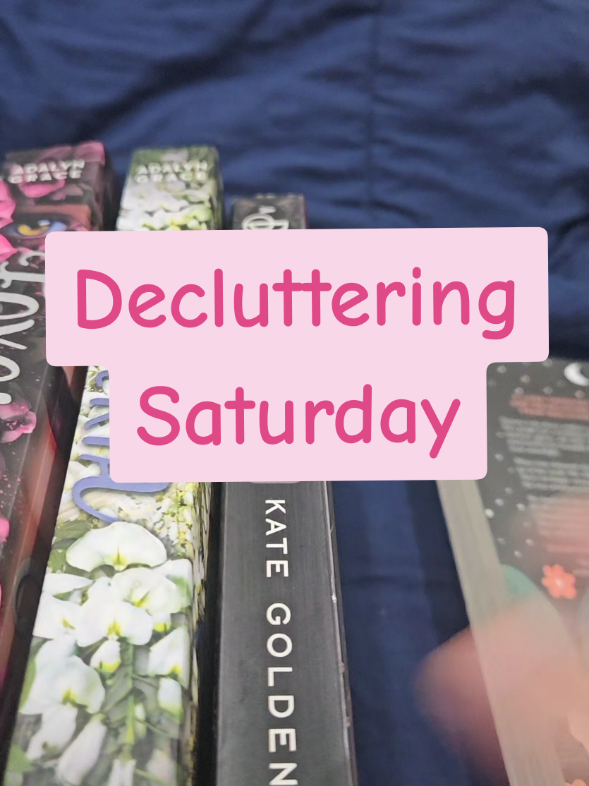 @Books & Girly Things 🎀🩷