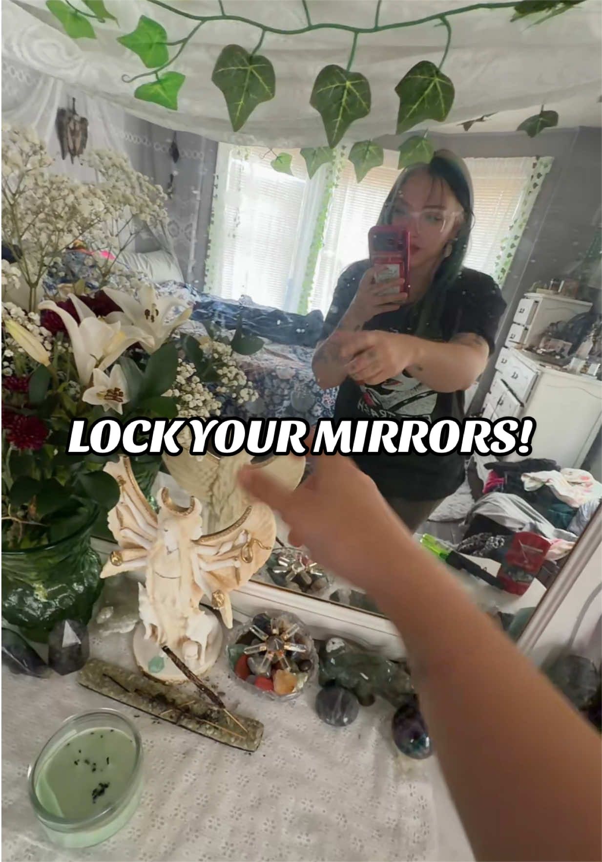 @𝓣𝓱𝓮𝓒𝓻𝔂𝓼𝓽𝓪𝓵𝓟𝓪𝓽𝓬𝓱