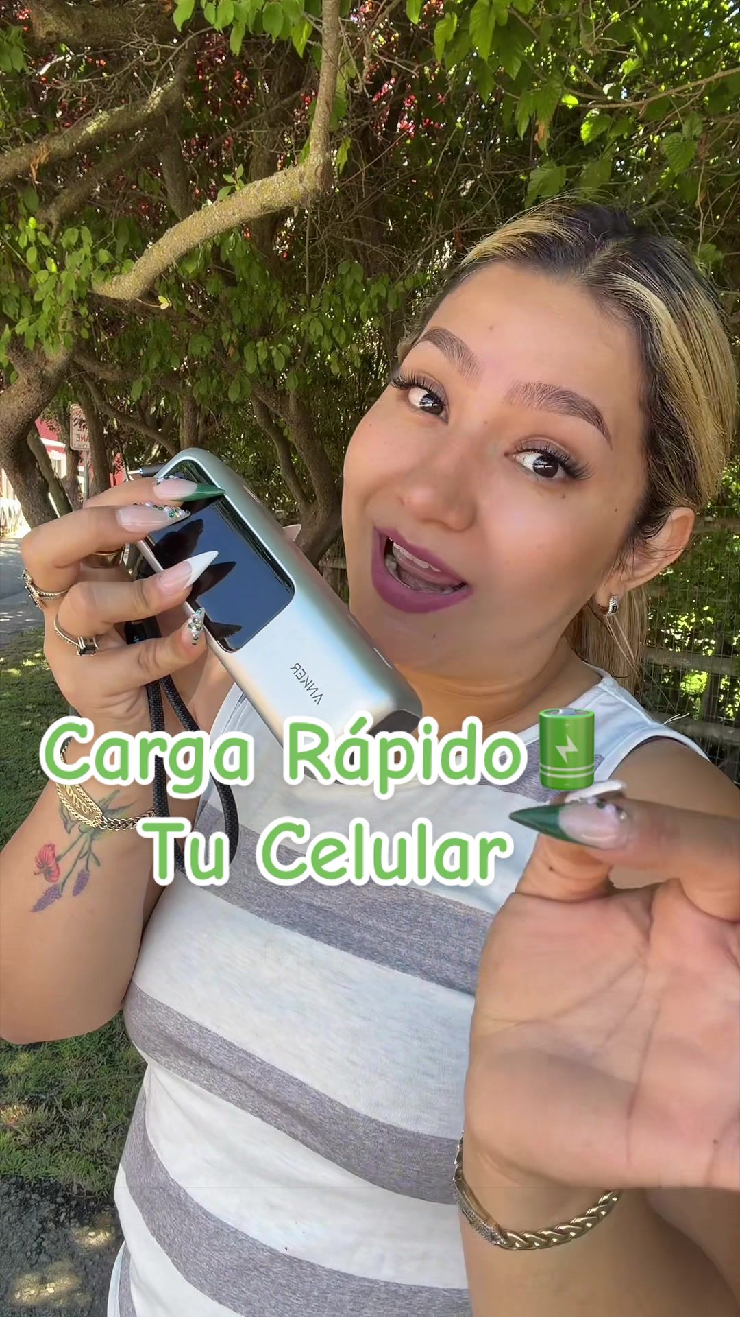 @lupithazzepeda