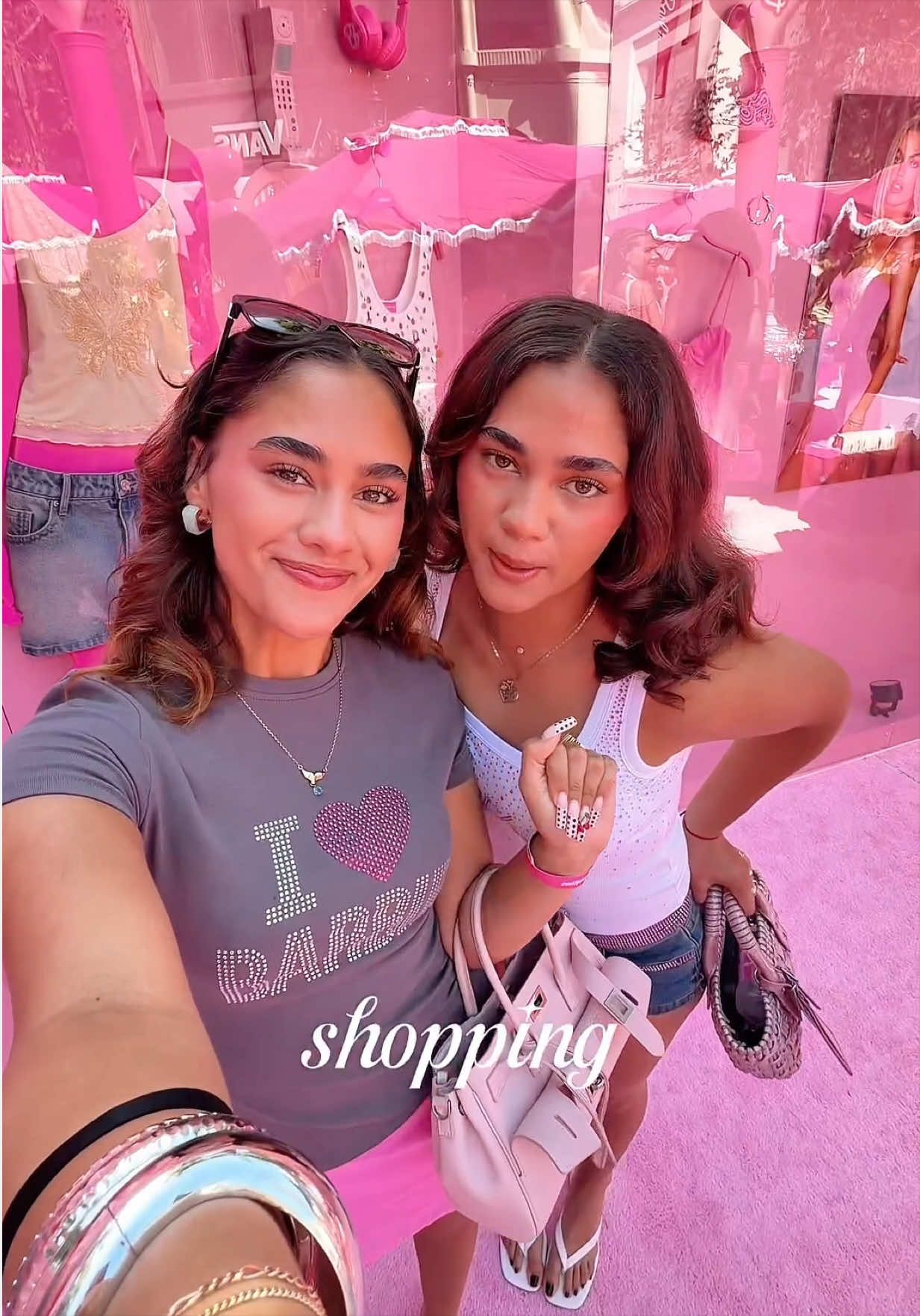 @MONTESTWINS 💗
