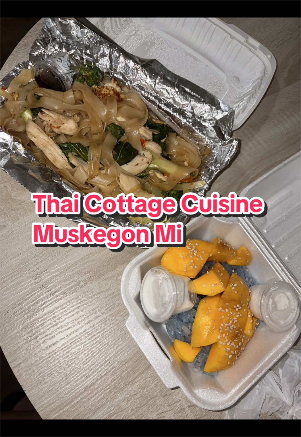 @TheTravelingFoodie
