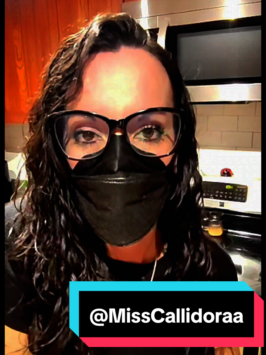 @Gas Mask Girls