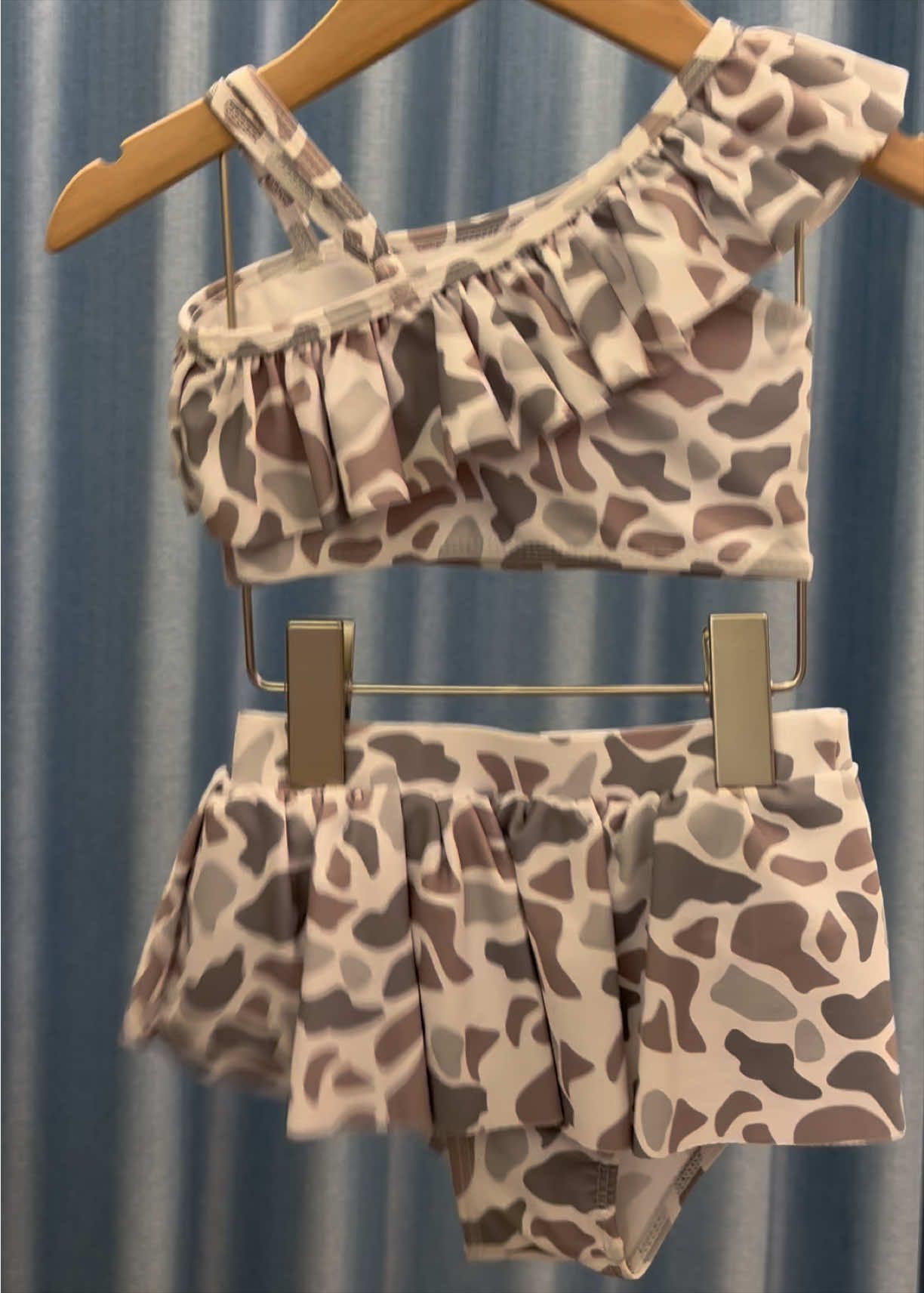 @Boots bows camo