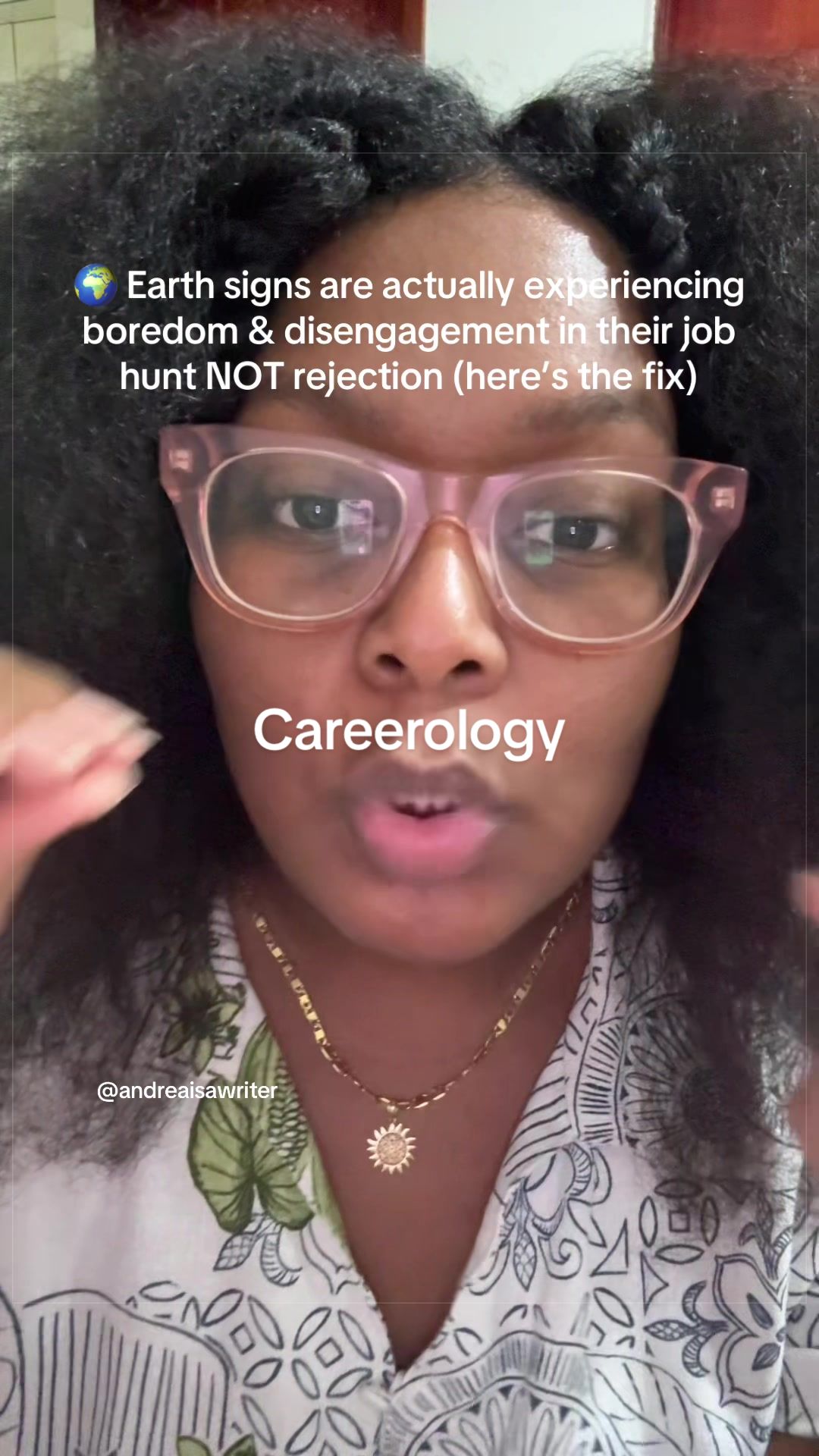 @The Career Priestess🌙
