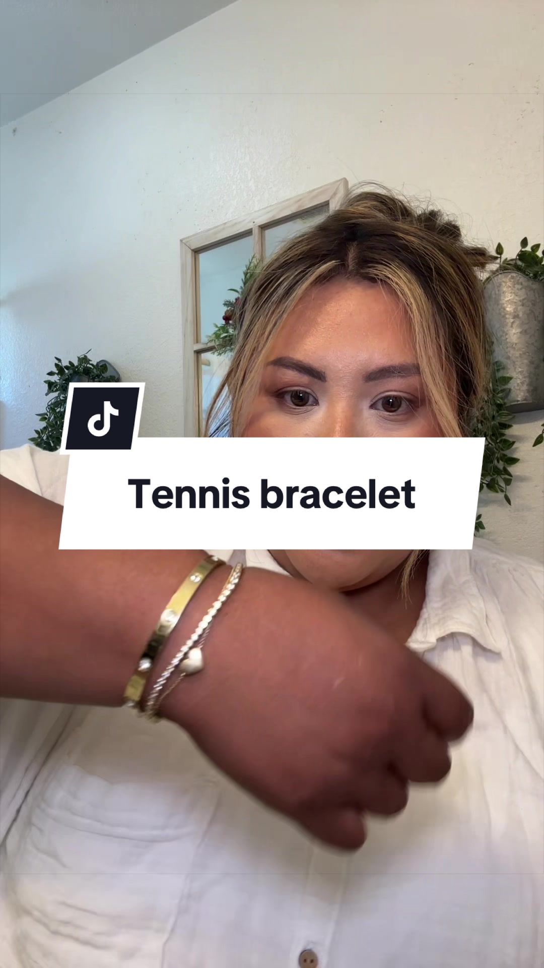 @Crystal Chavez ᥫ᭡