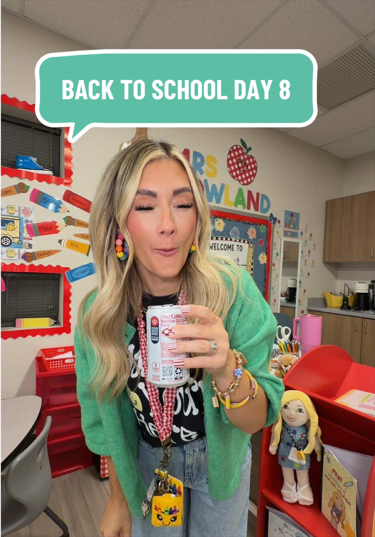 @Hales | boy mom | Teacher