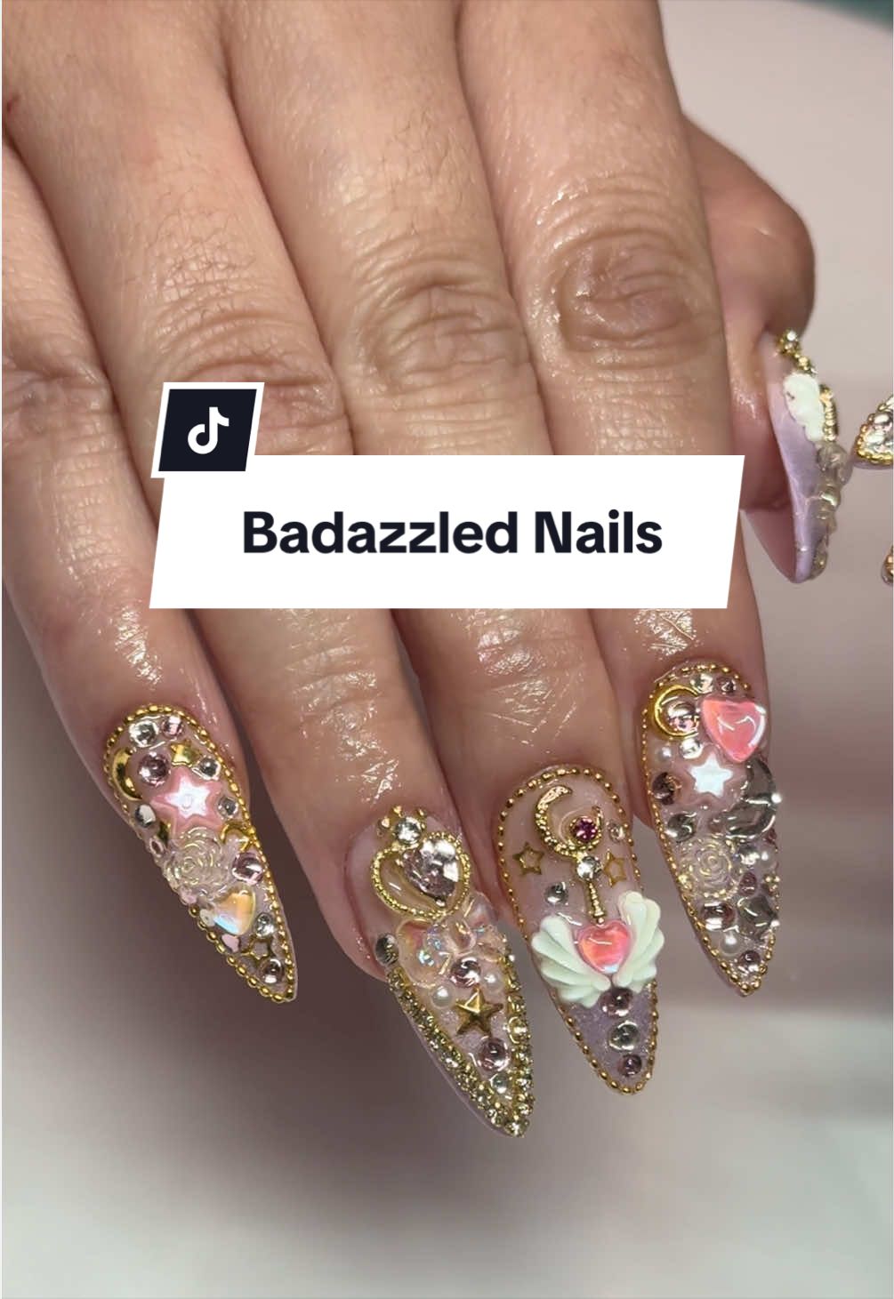 @Gao | MN, Nail Artist