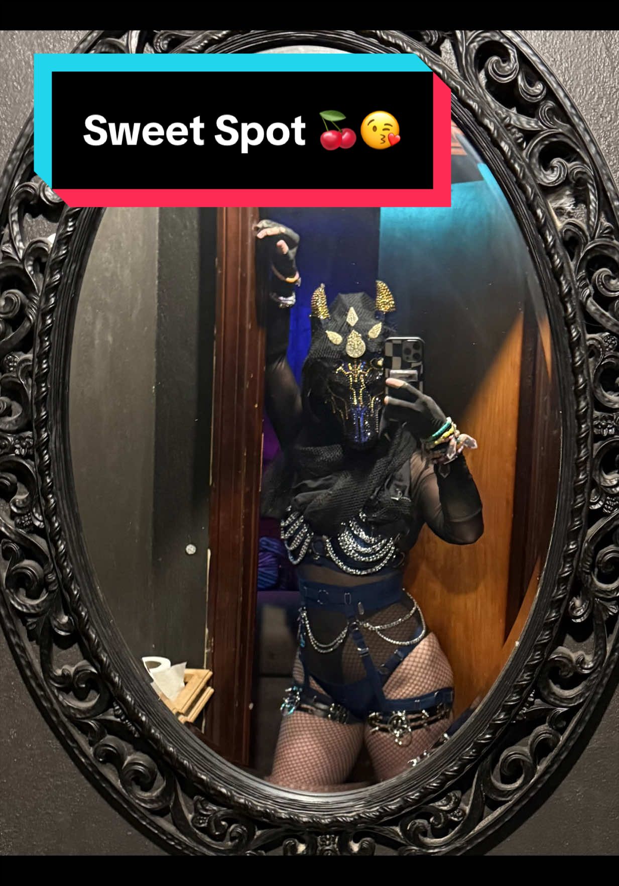 @theanubiia