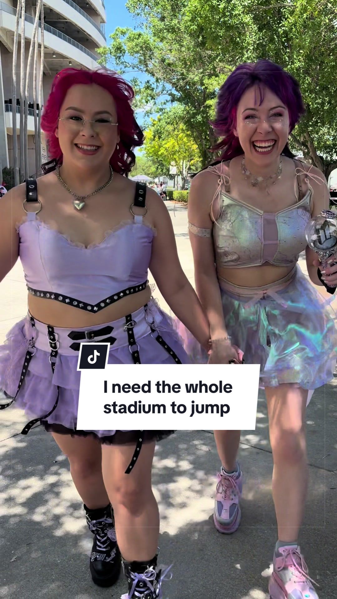 @VICTORIA