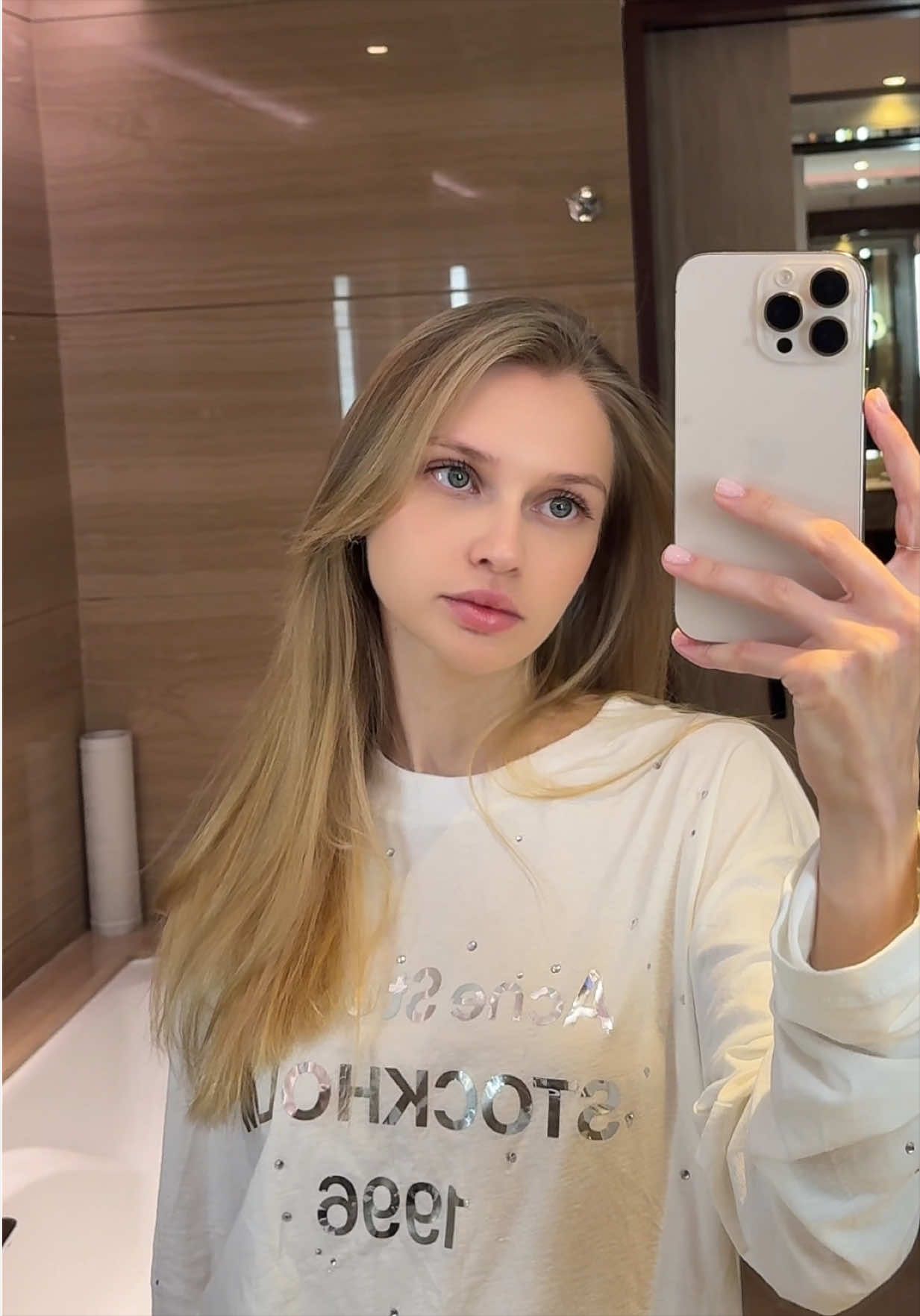 @dianeyves