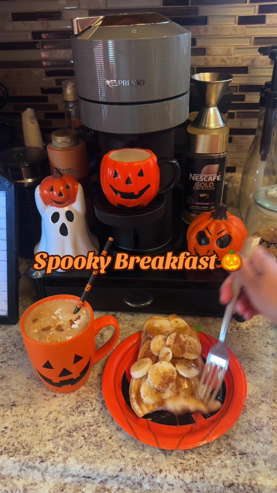 @odalisshalloween