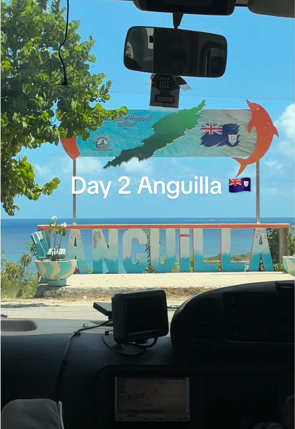 @Angelica•Travel•Lifestyle