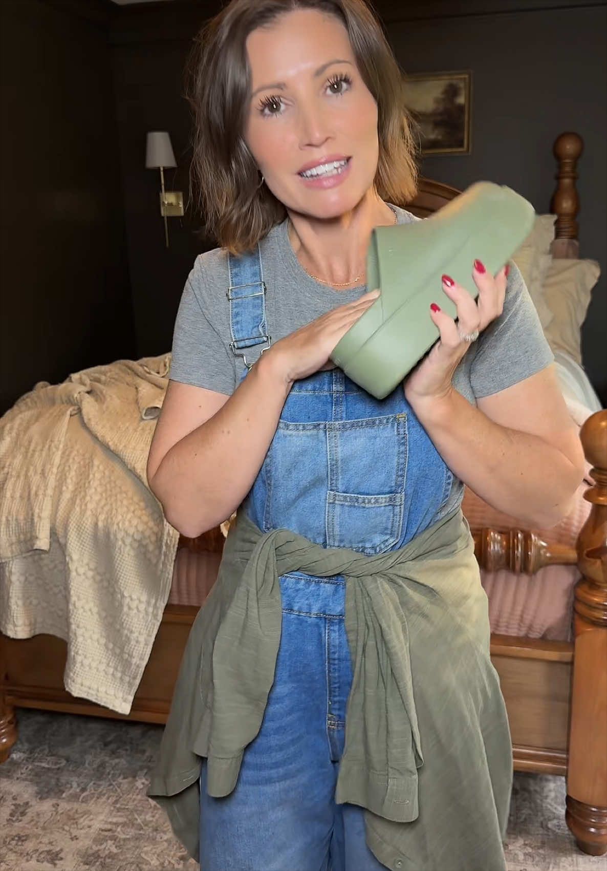 @LindseyB
