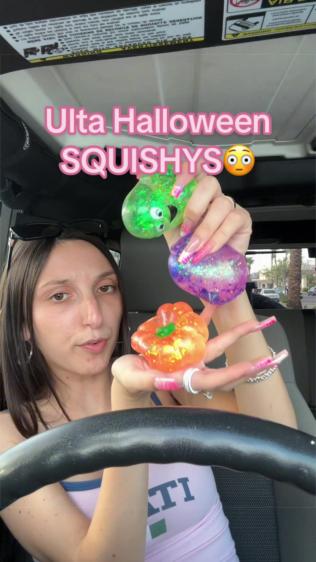 @ItsAlexisSimone