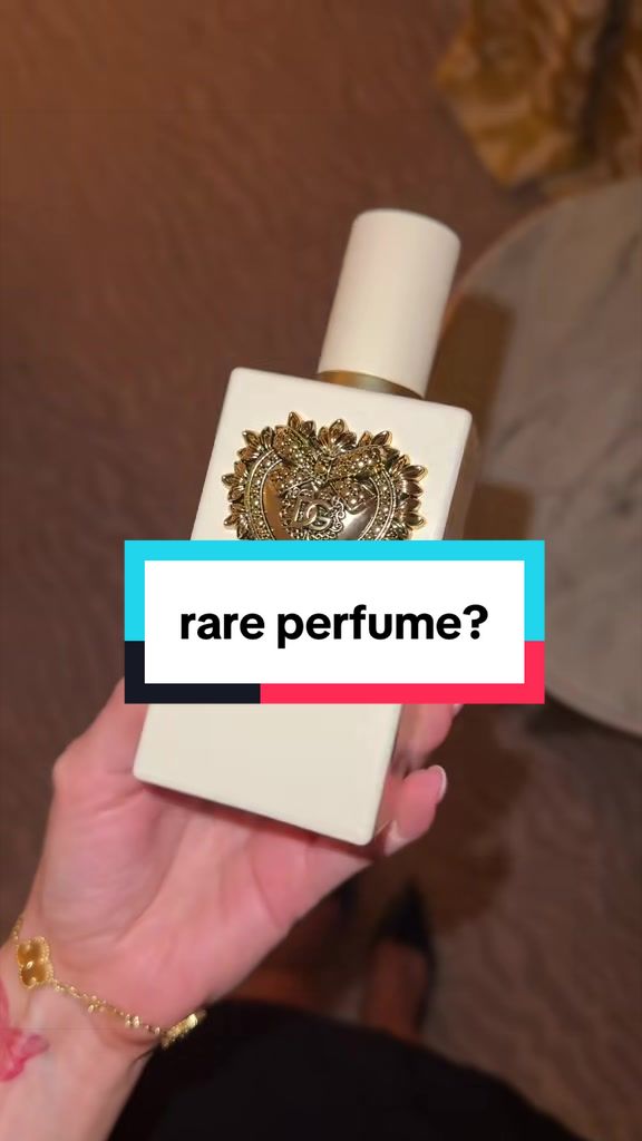 @perfumesiren