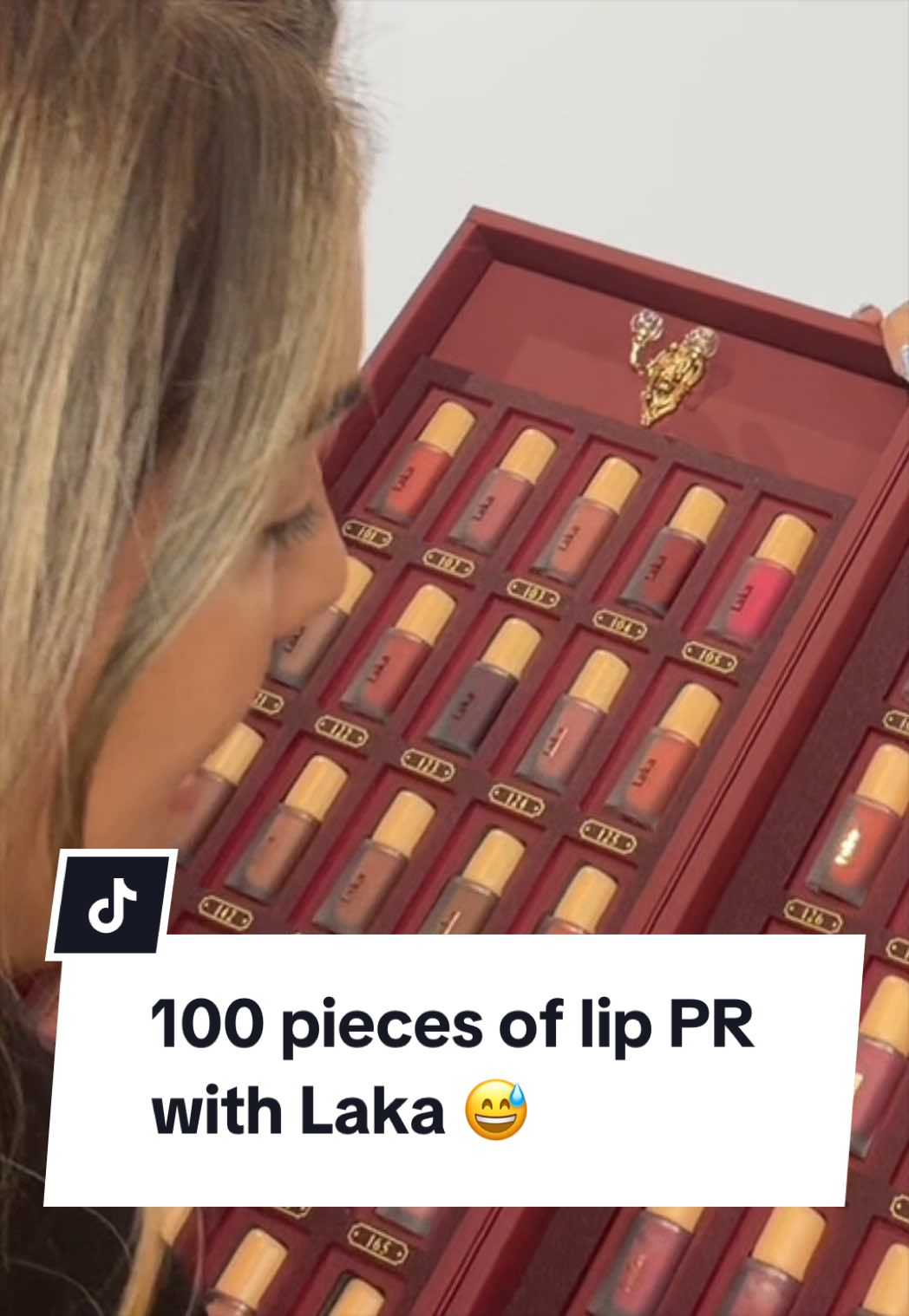 @The Lipstick Lesbians