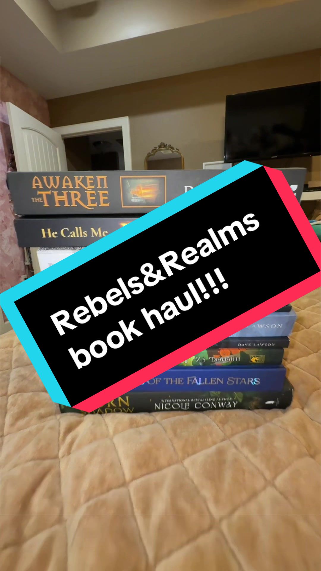 @thatbooktalkcouple