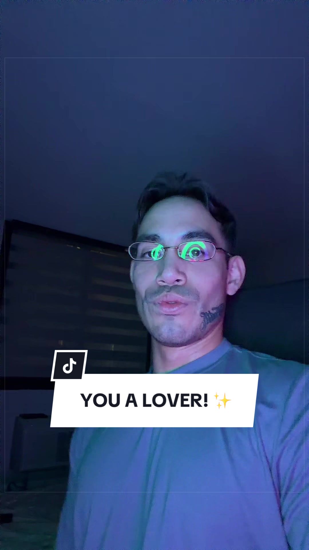 @F1ARO