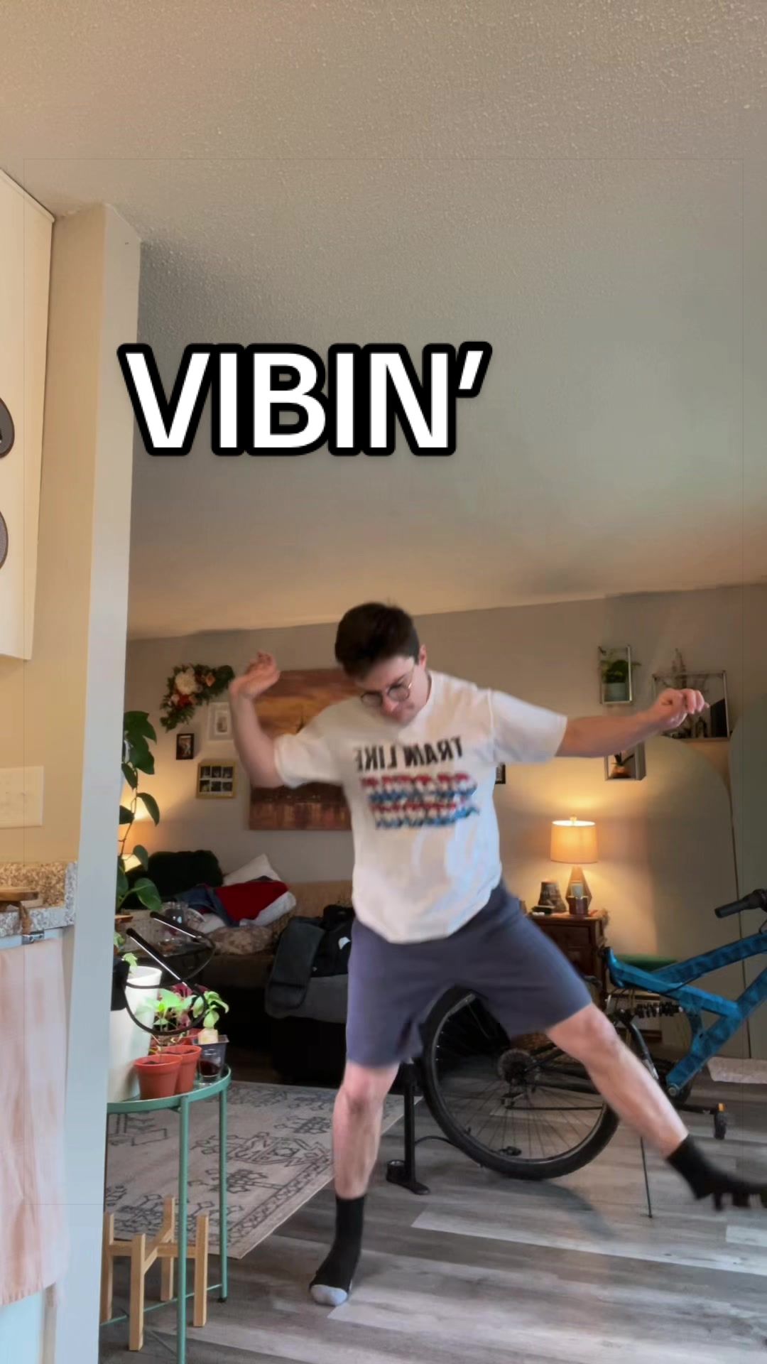 @thebeesna
