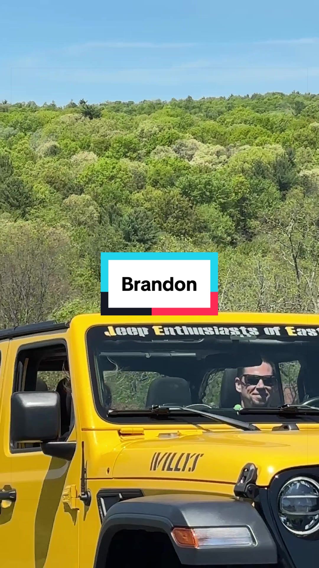 @The Jurassic World Jeep
