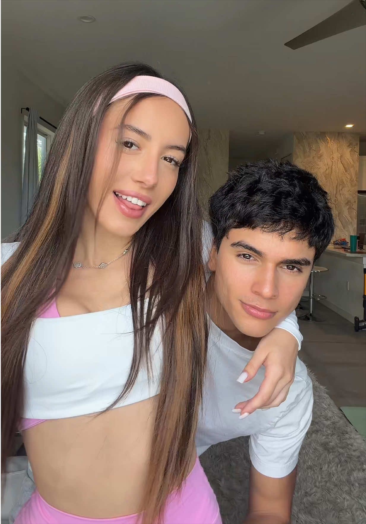 @ELVEE