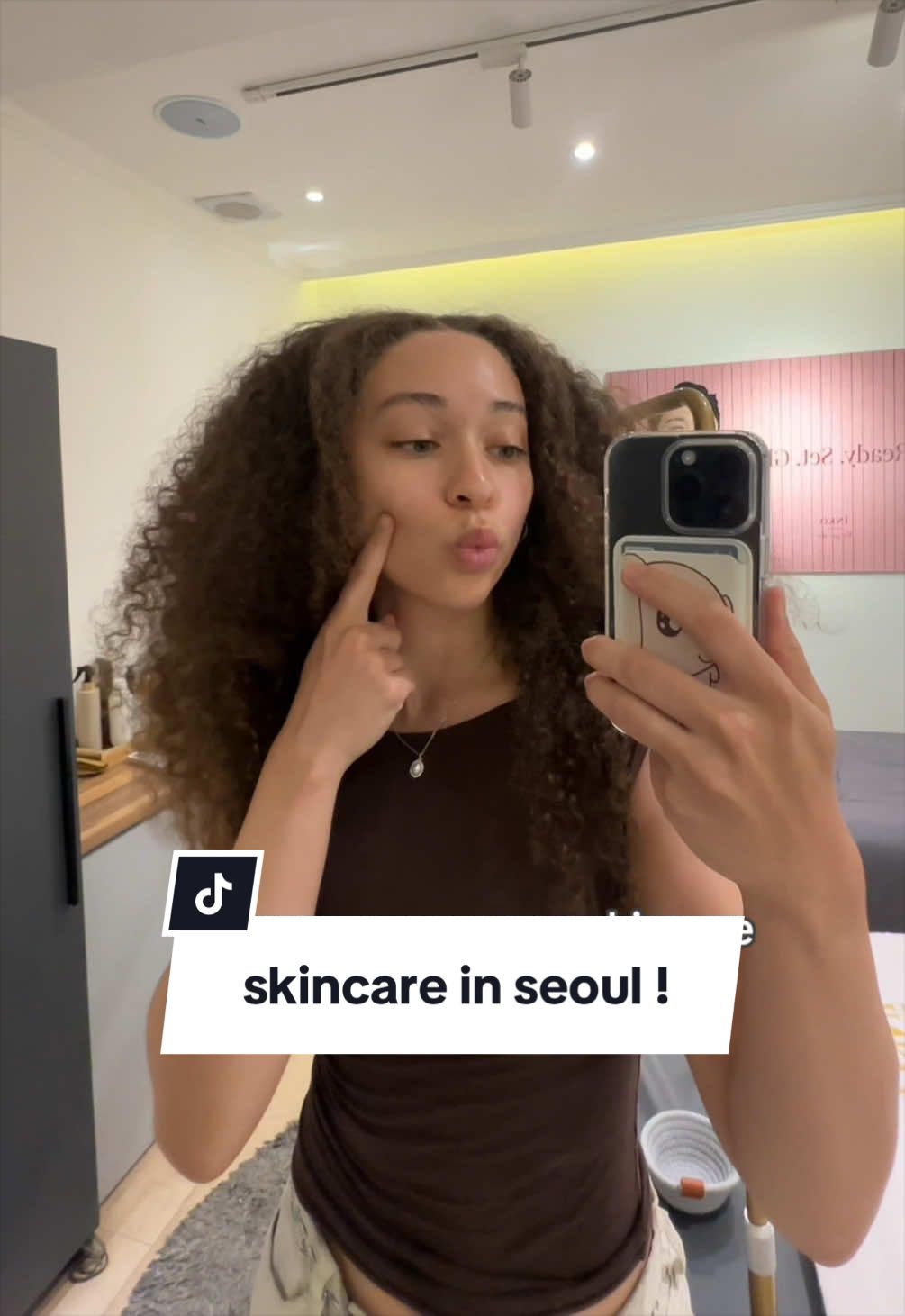 @Ebony Loren