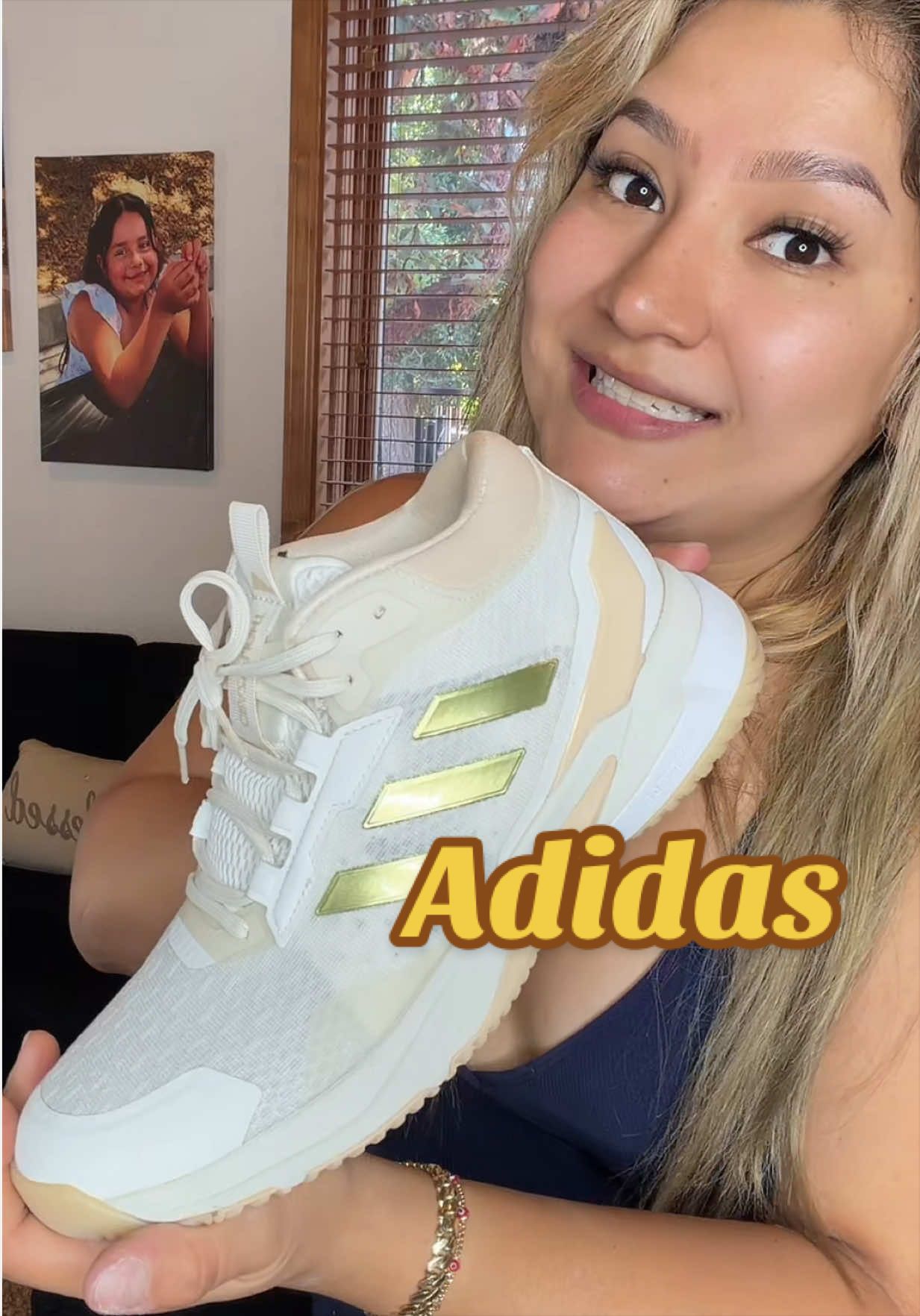@lupithazzepeda