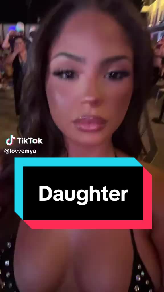 @Dee