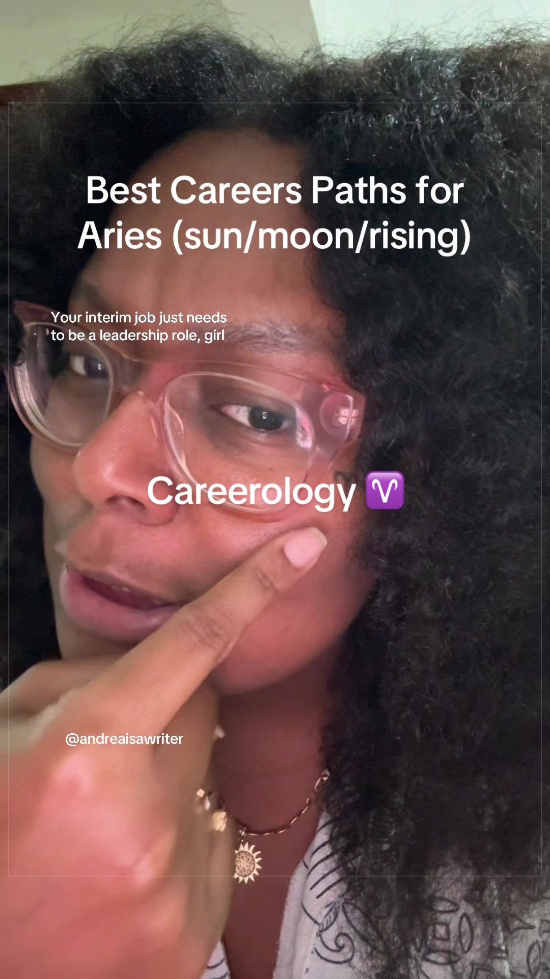 @The Career Priestess🌙